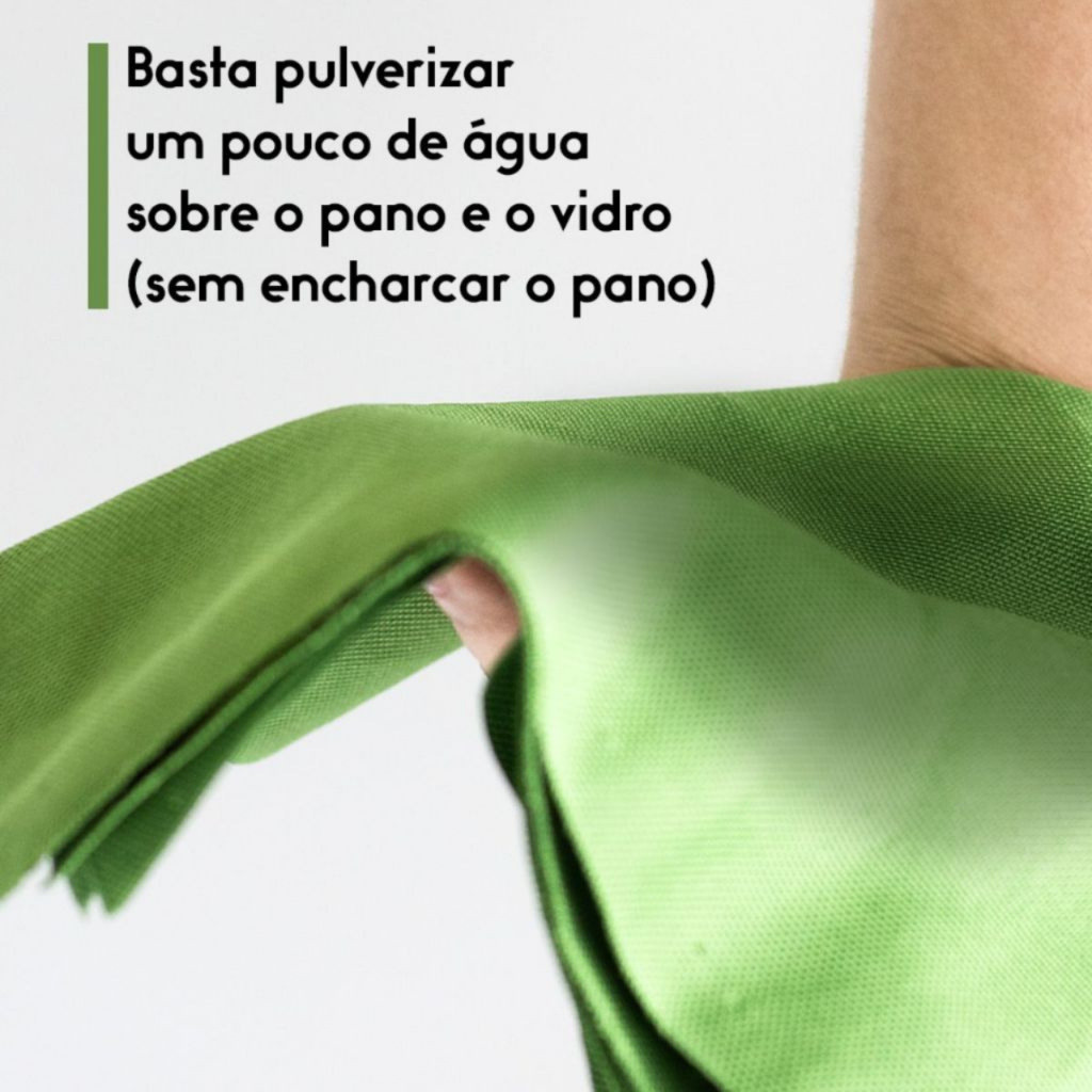 KIT 4 Limpa Vidros Pano Mágico Ákora 40x40cm Uso Geral Microfibra Poliéster e Poliamida — imagem 2 de 2