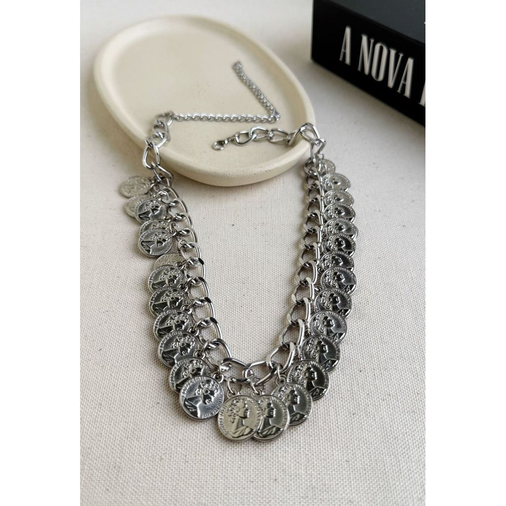 Colar Moedas e Medalhas Prata em Oferta na Shopee