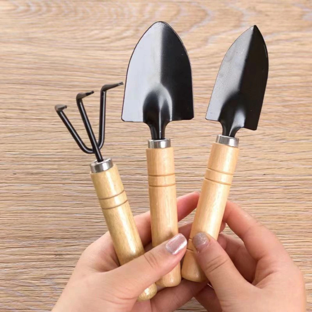 KIT DE JARDINAGEM 3 PEÇAS C/ GARFO PAZINHA RASTELO MEK