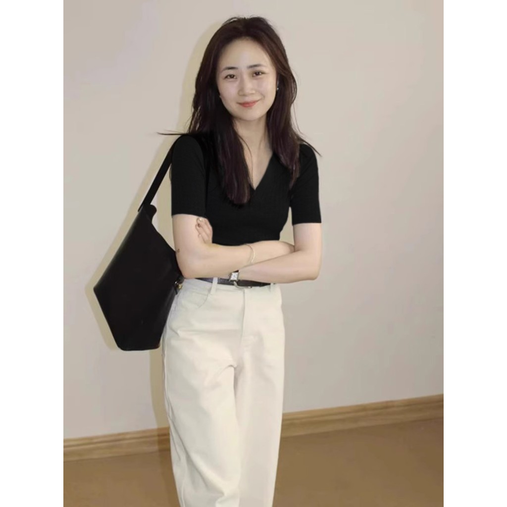 Preto ombro com decote em V gelo seda malha de manga curta camiseta feminina verão pequeno fino ajuste curto camisa POLO