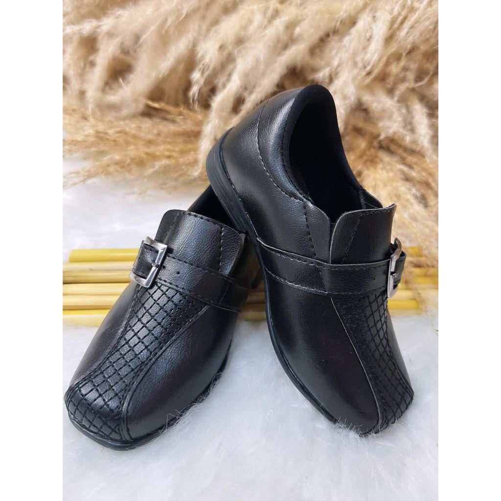 Sapato Social Infantil Preto Conforto Fosco Sem Cadarço Príncipes Tam 28-34