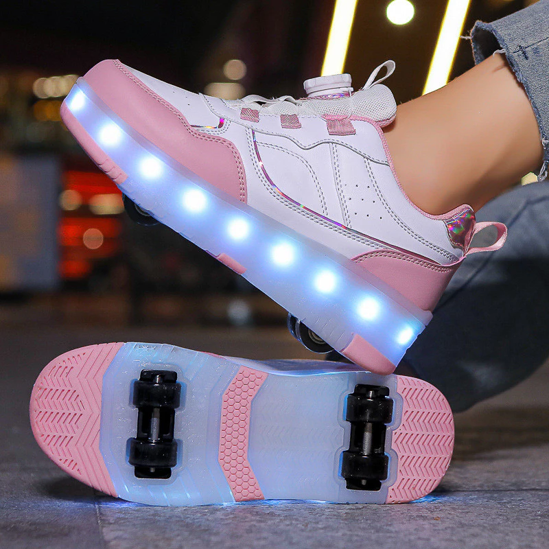 Sapatos infantis Runaway Meninas Patins LED de quatro rodas com patins leves para meninos Tênis com rodas recarregáveis — imagem 1