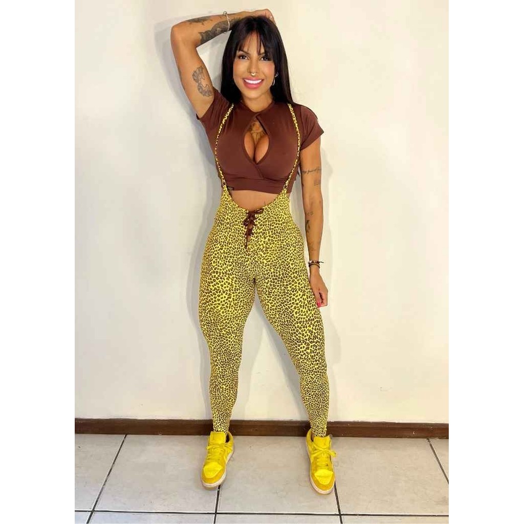Top Marrom e Legging com Suspensório Amarelo Girafa