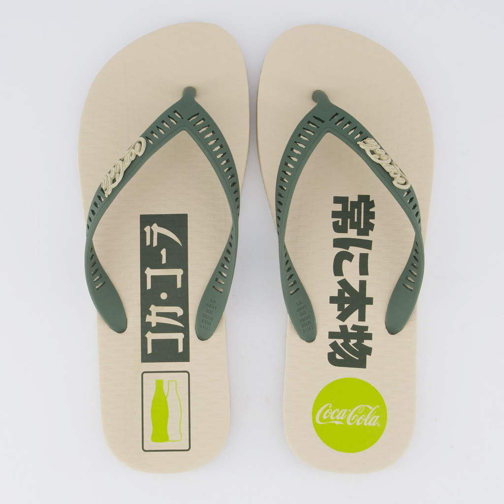 Chinelo Coca Cola Kanpai Off White e Verde em Oferta na Shopee