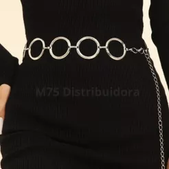 Cinto feminino de corrente com passadores, prateado ou dourado.