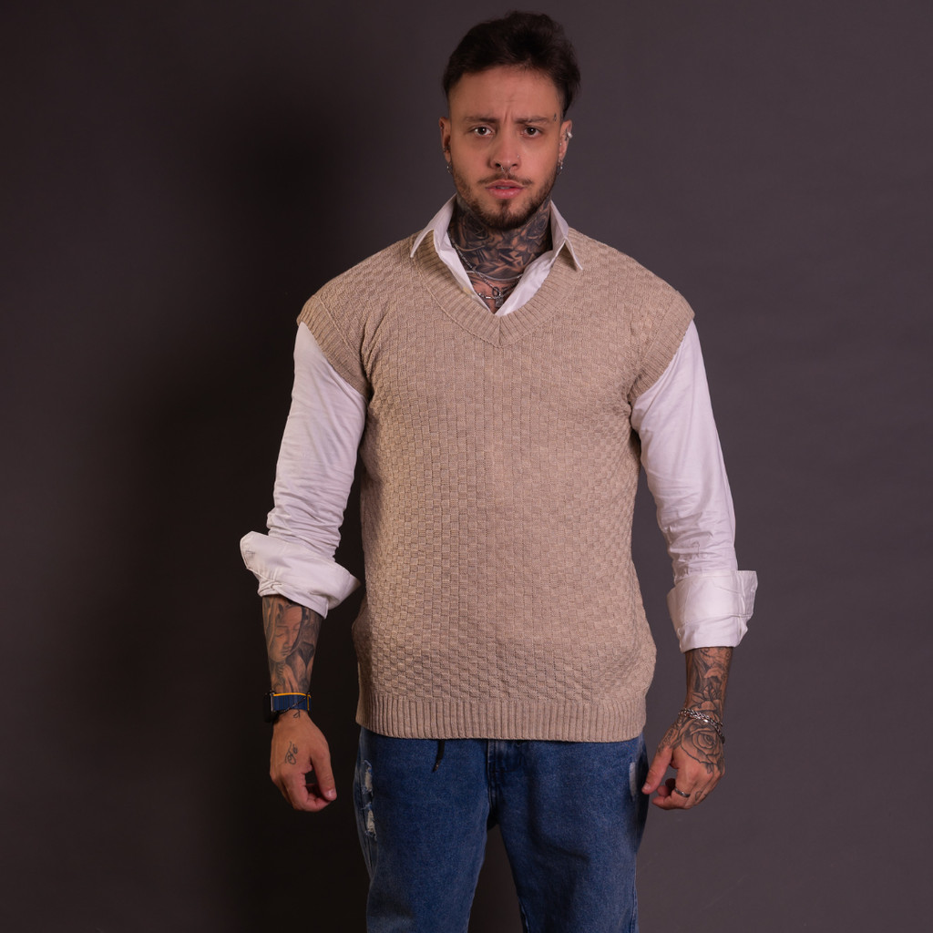 Colete Masculino de Tricô com Gola V — Elegância e Estilo em Cada Detalhe