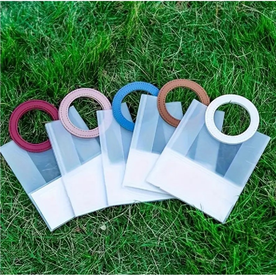 Kit 5/10/20 Sacolas Transparente Grande Alça Bolsa Presente 20X18 cm E 22X21 cm para festa lembrança em Oferta na Shopee