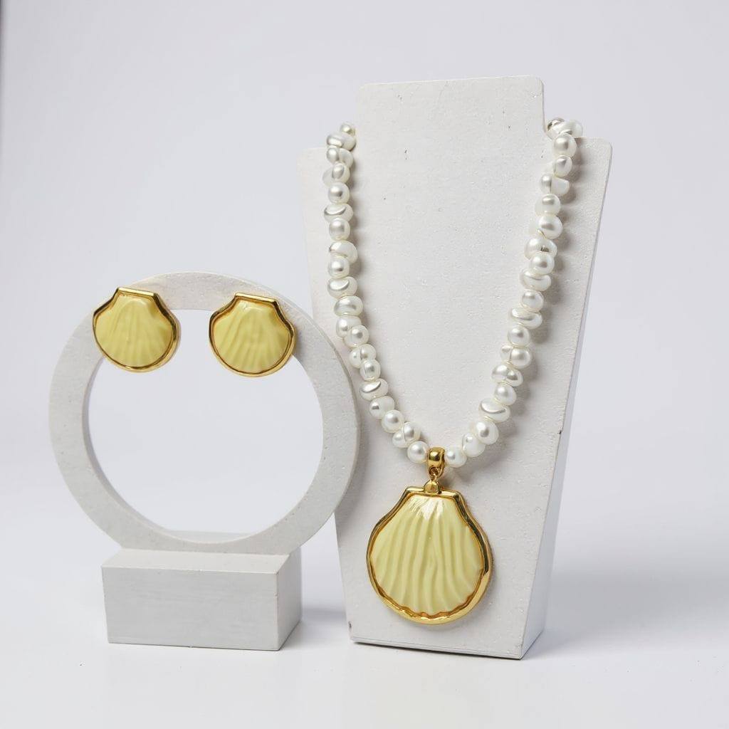 🐚 Conjunto Colar e Brincos Pérola e Concha Kit Bijuteria Fina Feminina Moda Praia Verão