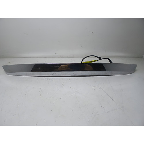 Moldura Tampa Traseira Cromada Gm Sonic Sedan 2012 A 2014