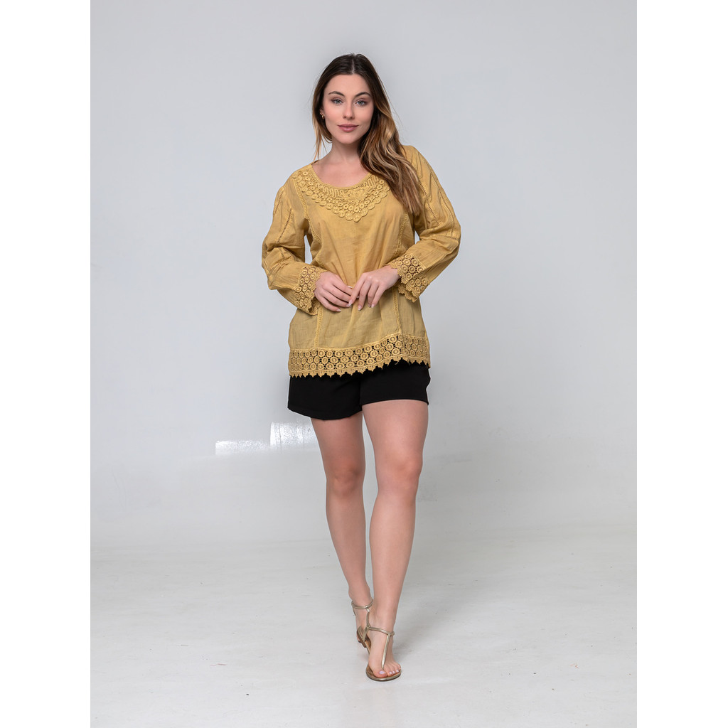 Blusa com Renda Guipir Manga Longa e Modelagem Solta SDE-932
