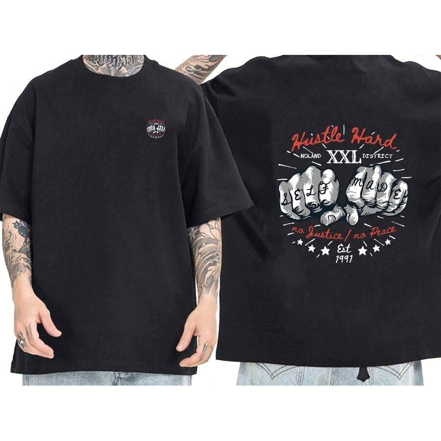 Camiseta OVERSIZED Preta StreetWear Gola em Ribanna Alta Plus Size Modelo: "HARD"