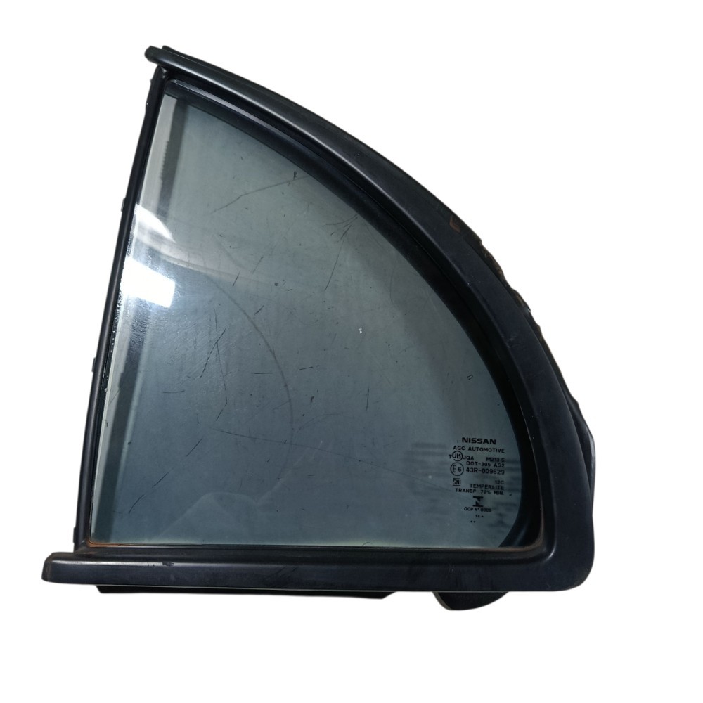 Vidro Fixo Porta Traseira Esq Nissan March 2015 A 2020