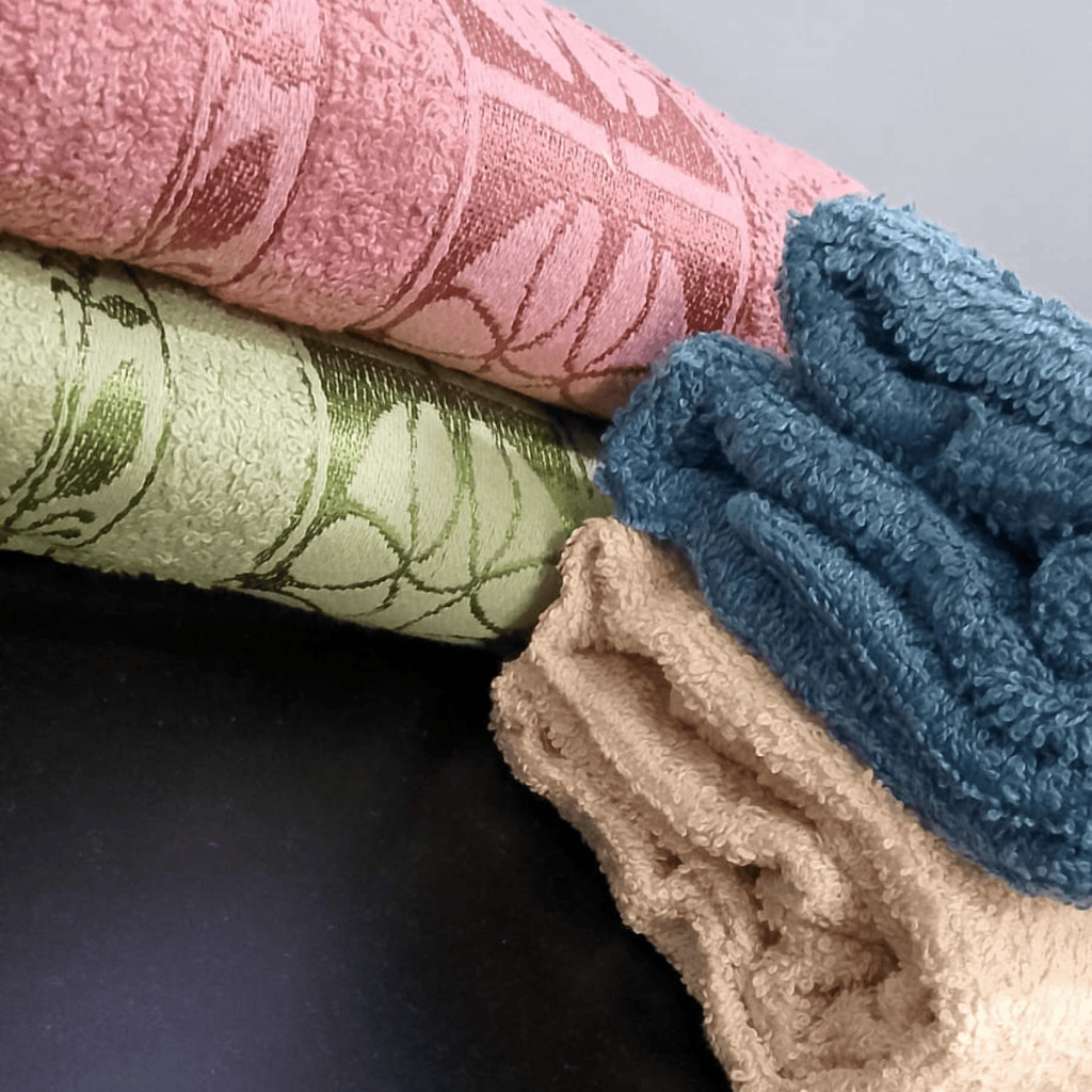 Kit 3 Toalha de Banho grandes 70x140cm Sortidas algodãoo em Oferta na Shopee