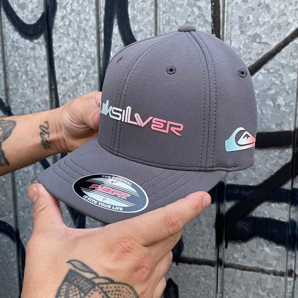 Boné Quiksilver Flexfit Gradient Type New Wave Dark Grey P