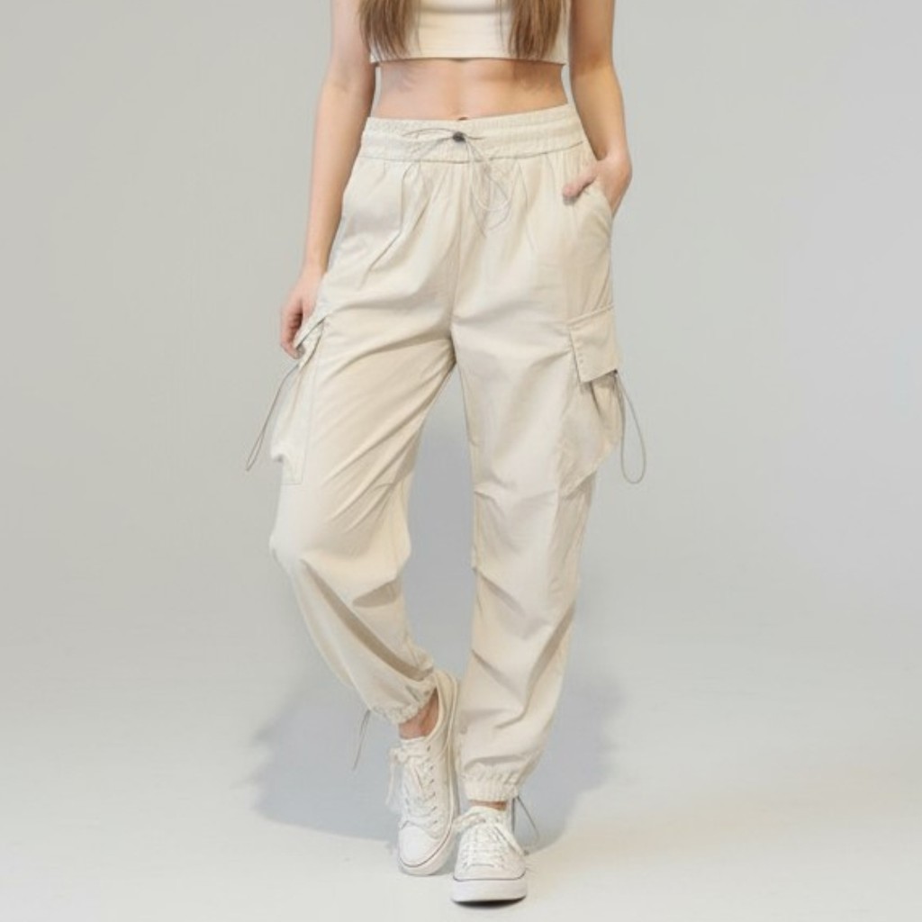 Calça Jogger Cargo c/ Elástico e Bolso Feminina Ultra Leve Super Estilosa em Oferta na Shopee