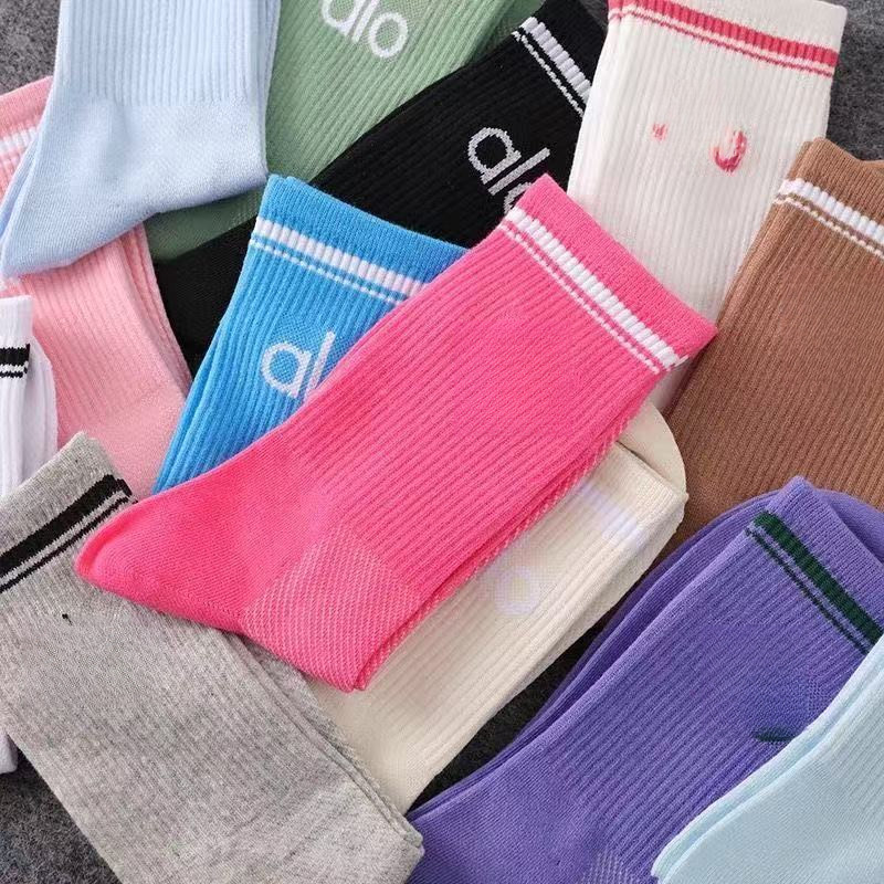 Meias esportivas de cano alto, adequadas para corrida, caminhada, corrida, uso esportivo, com função de compressão, unis em Oferta na Shopee