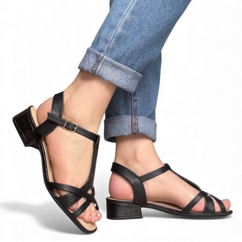 Sandália Feminina Conforto Salto Baixo Preta Comfortflex 2555407-3 em Oferta na Shopee