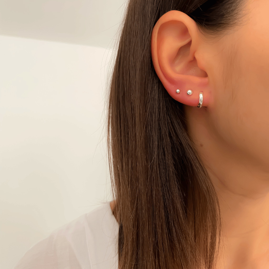 Trio de Brincos Argolinha e Bolinhas Banhados a Prata em Oferta na Shopee