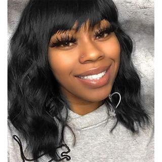 Peruca preta com franja para mulheres, peruca curta estilo bob, ondulada e encaracolada, cabelo preto natural, peruca re