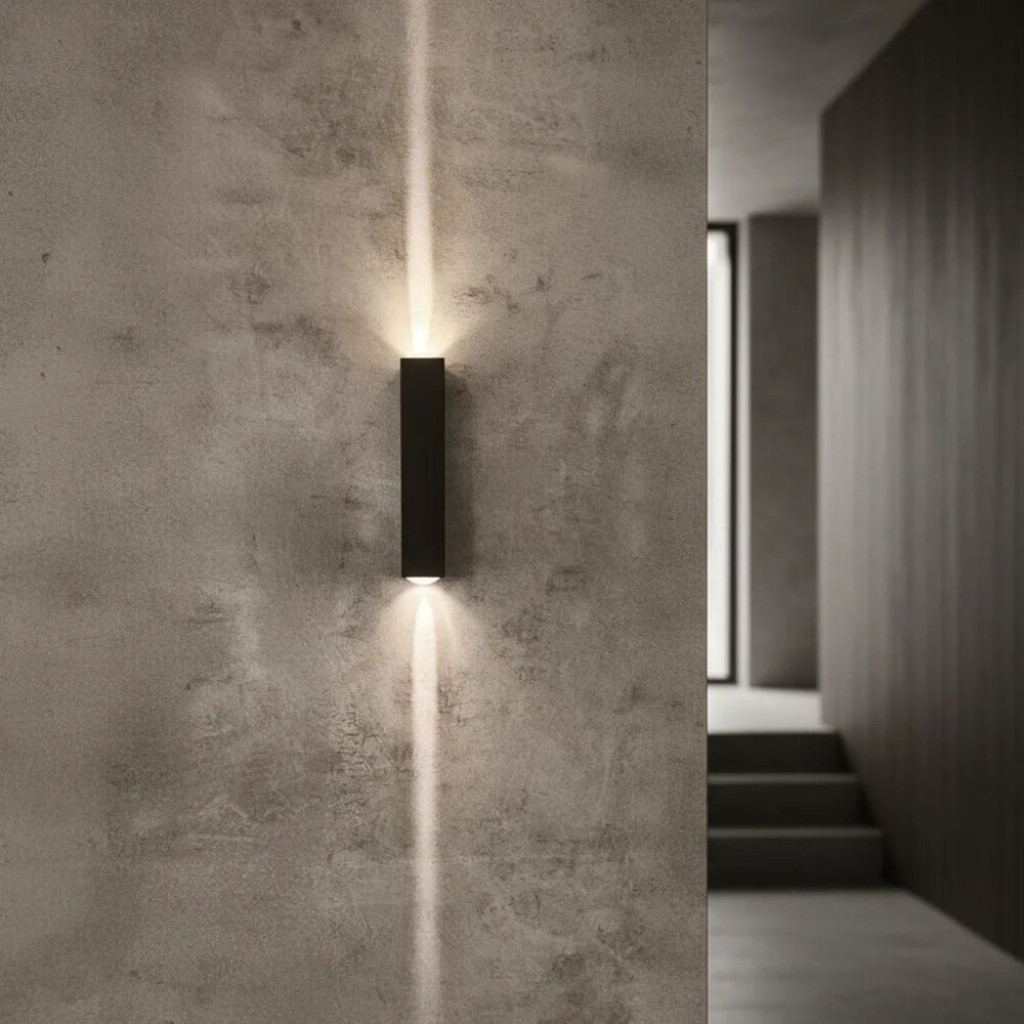 Arandela LED Minima Preta 6W 3000K Luz Amarela Bivolt Opus