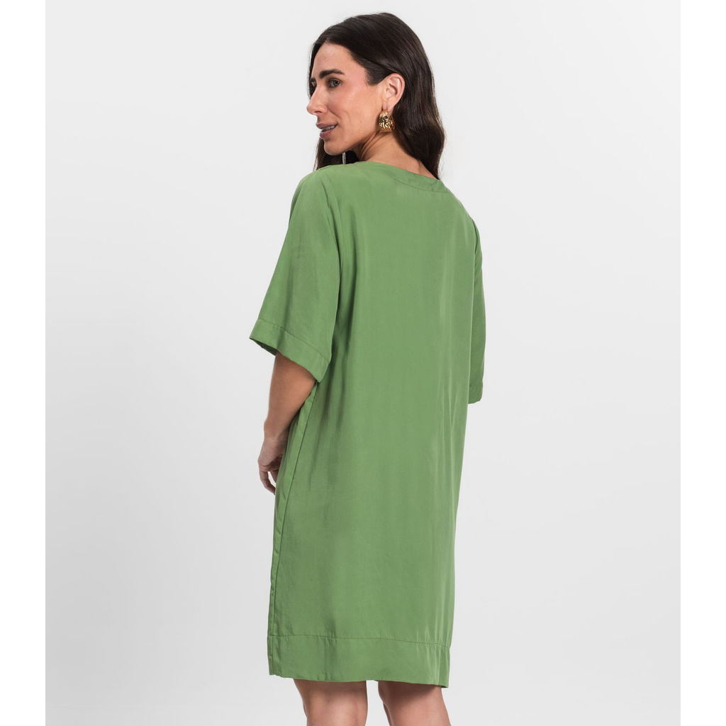 Detalhes do Vestido Curto Feminino Gola Redonda Endless Verde