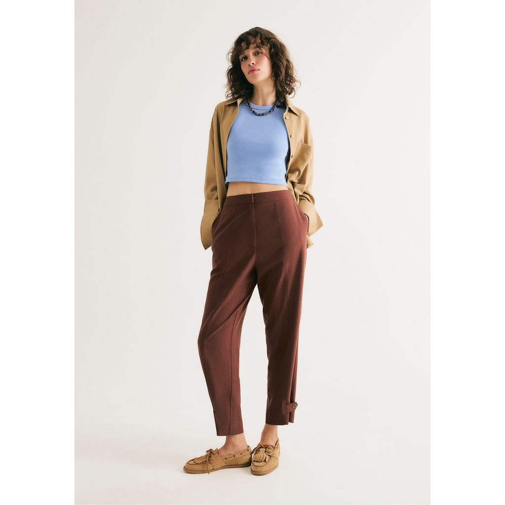 Calça Feminina Em Alfaiataria Com Linho