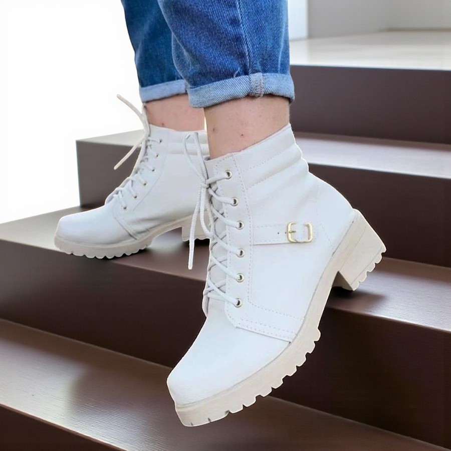 Coturno Feminino Bota Cano Médio Solado Tratorado Com Cadarço Moderno e Casual