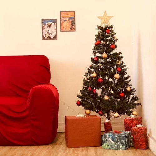 Arvore Natal 150cm Base Ferro Robustez 380 Galhos Densos Decoracao Luxuosa Duravel