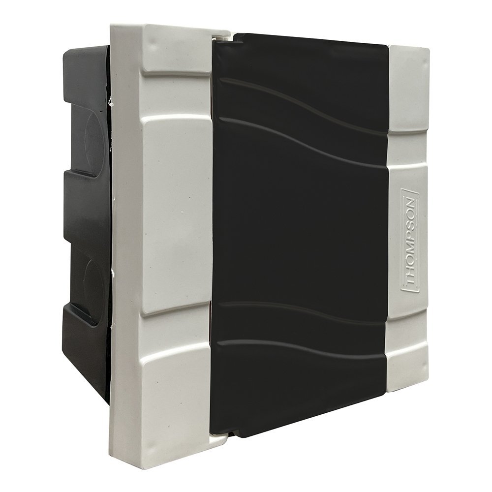 Quadro De Distribuição Thompson 4 DIN/3 Nema Tampa Fume em Oferta na Shopee