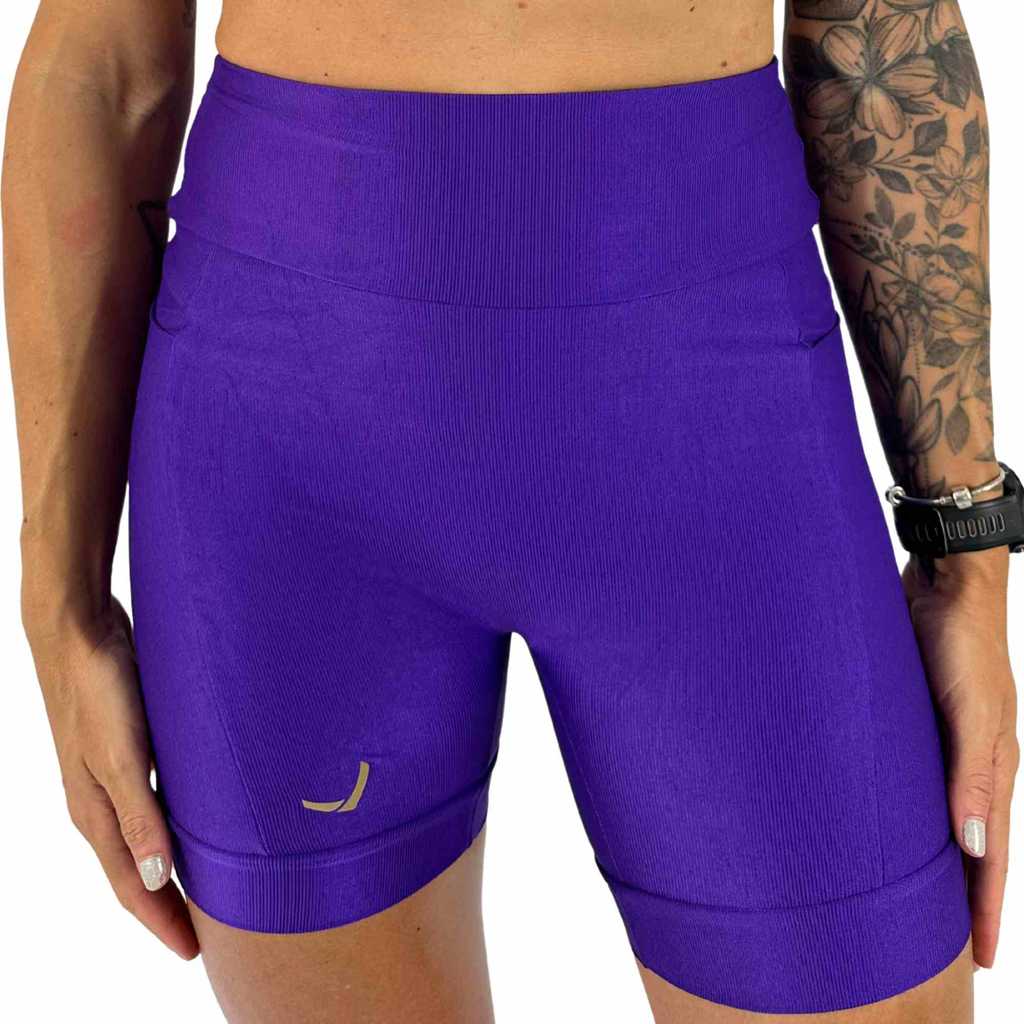 Short Feminino Multibolsos Corrida Caminhada Academia Com Boa Compressão Indrills Running Slim Amora