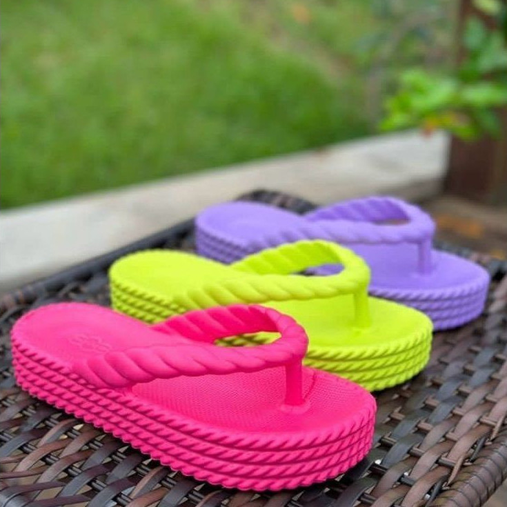 Chinelo Nuvem Trançado 4, Chinelo Brisa, Macio, Confortável, Nuvem Ortopédico  Flip flop Plataforma