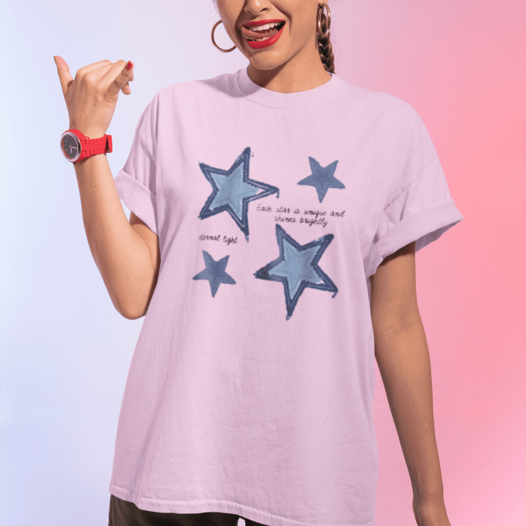 Camiseta T Shirt Blusa Feminina Confortável Casual Modelo: "Estrelas Azuis" - 100% Algodão Premium .