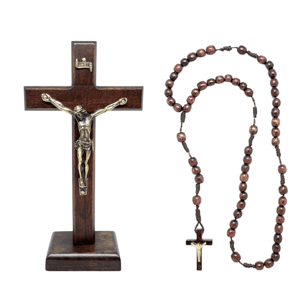 Combo Crucifixo de Mesa em Madeira 18 cm + Terço em Madeira em Oferta na Shopee