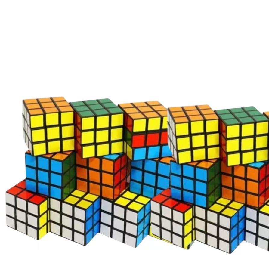 Kit 10/15/20 PCS Cubo Mágico Pequeno 5 x 5 x 5 Cm Clássico De Exercitar a Mente Para Adultos e Crianças