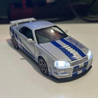 Nissan Skyline GTR R34 Miniatura Colecionável em Oferta na Shopee