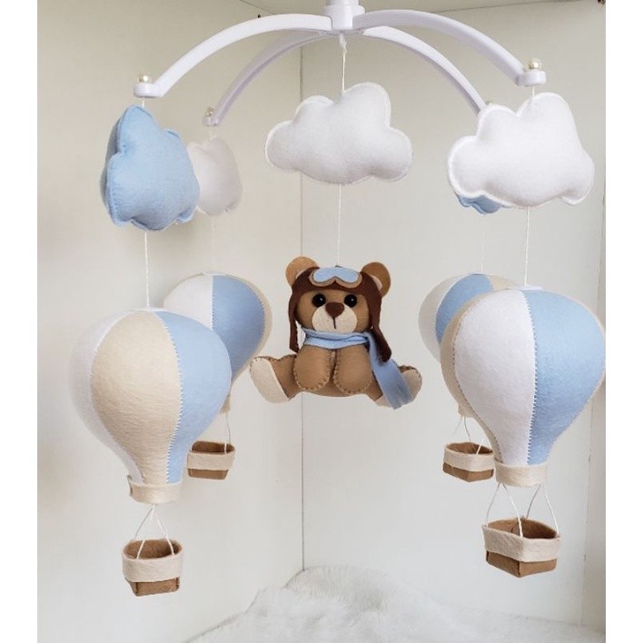 móbile musical giratório urso aviador balões baloeiro nuvens ursinho