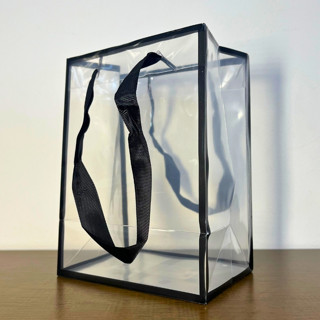 Sacola Transparente PVC Com Borda e Alça de Cordão Preto - 20x15x10cm - 1 unidade - Rizzo em Oferta na Shopee