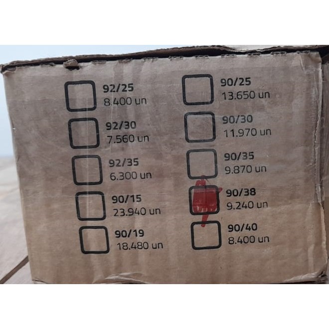 GRAMPO 90/38 ATAC. - C2 (segunda linha) AIRFIX caixa com 9.240 grampos