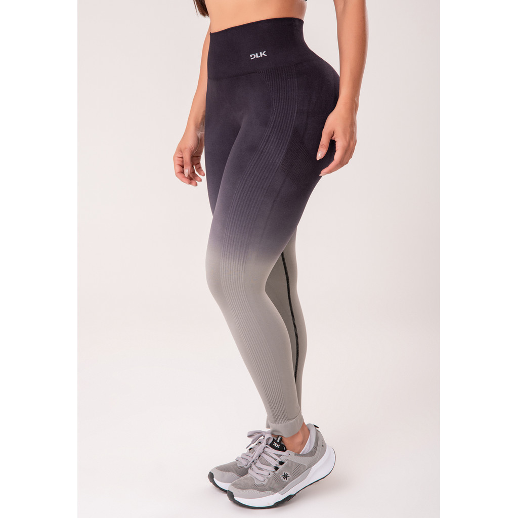 LEGGING FITNESS FEMININA DEGRADÊ MODELA BUMBUM SEAMLESS+ DLK