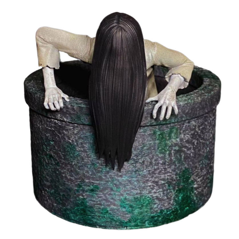 Boneco Action Figure Samara Morgan - Sadako - O chamado - 15cm - Boneco de Terror - Samara O Chamado