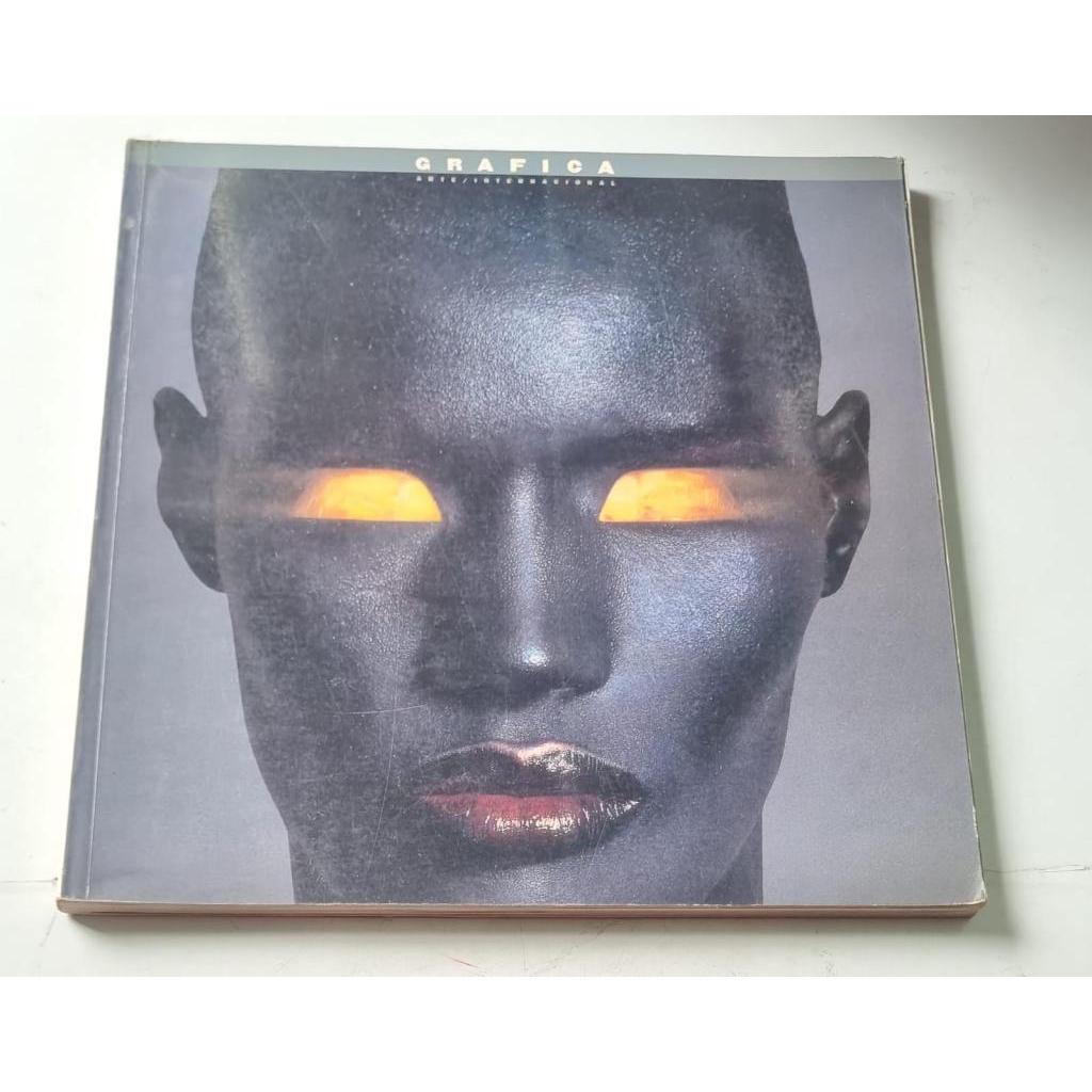 Revista Gráfica  Arte Internacional Magazine Novembro de 1992