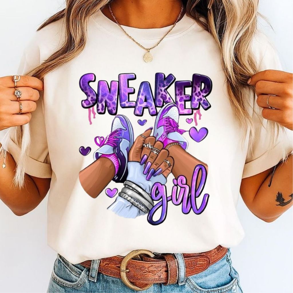 T-Shirt Blusa Camiseta Básica Estampada sneaker girl  Várias Cores