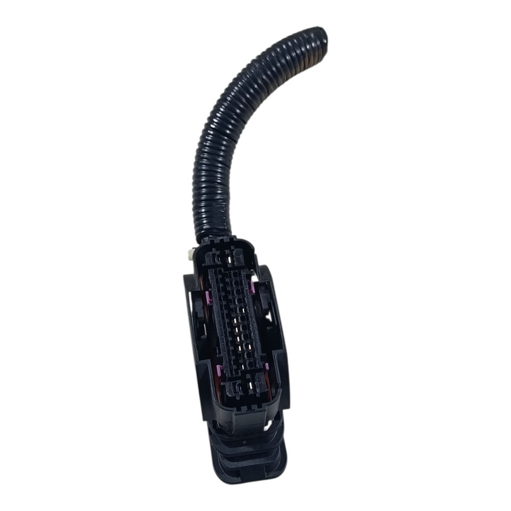 Plug Conector Módulo Abs 1.6 Nissan March 2015 A 2019