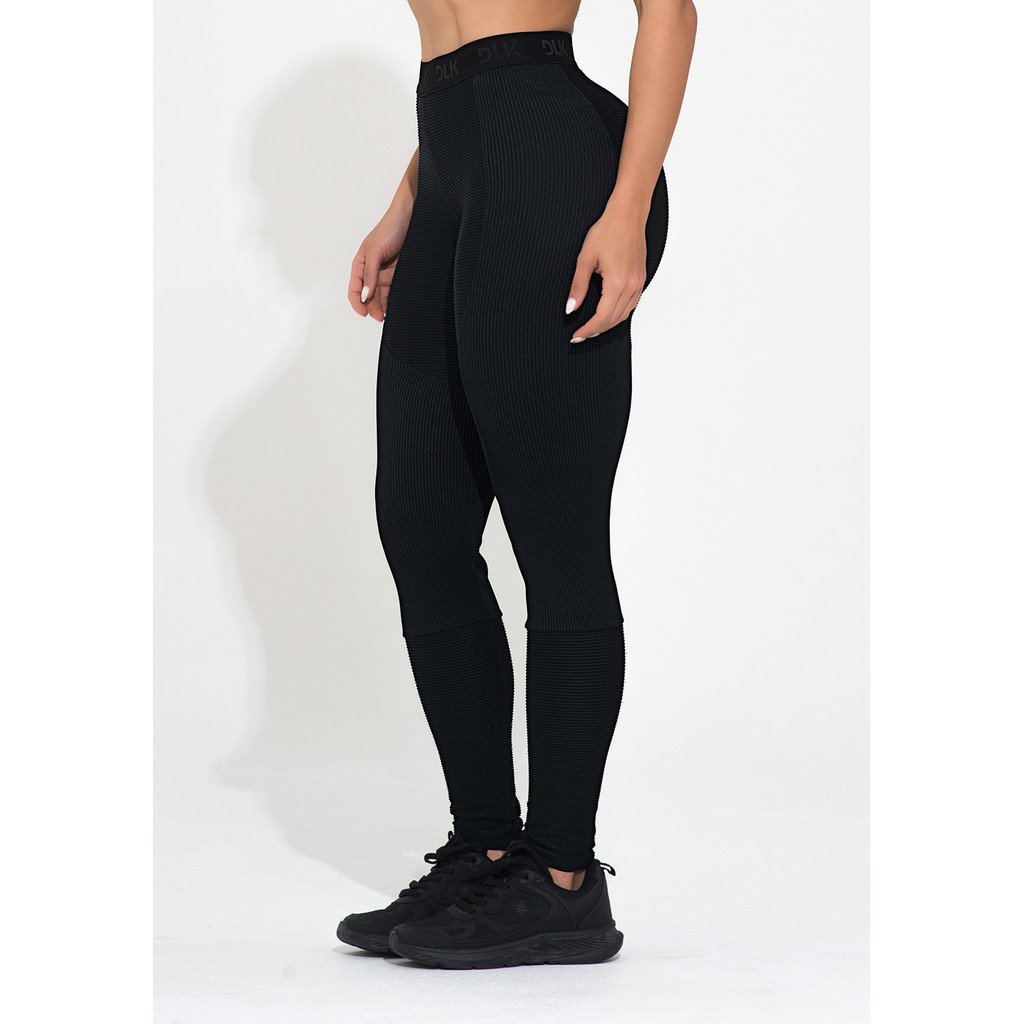 LEGGING FITNESS FEMININA CANELADA COM RECORTE E ELÁSTICO ACTION DLK em Oferta na Shopee
