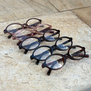 Óculos de sol ovais ou armações com lentes Transparentes Moda Blogueira Minimalista Com Hastes Flexíveis em Oferta na Shopee