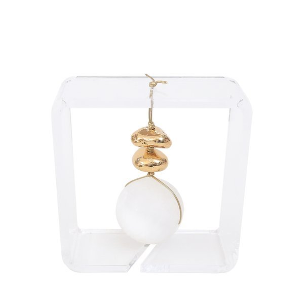 Escultura Decorativa Pendulo Pedra Selenita Branco e Dourado M