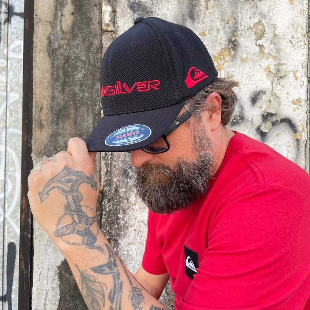 Boné Quiksilver Flexfit Emb Type Down Word Black Q911A0377.BLK.M