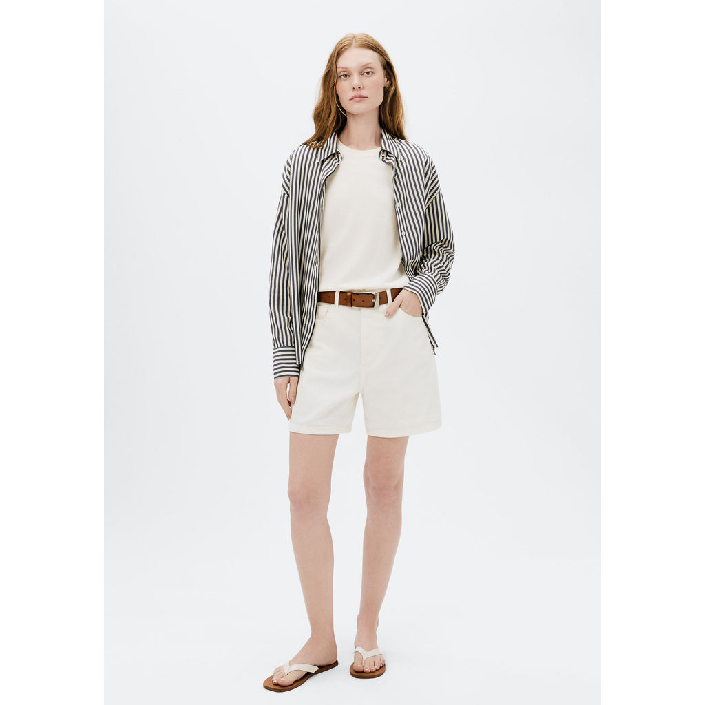 Shorts Básico Feminino Mom Cintura Alta Em Sarja em Oferta na Shopee