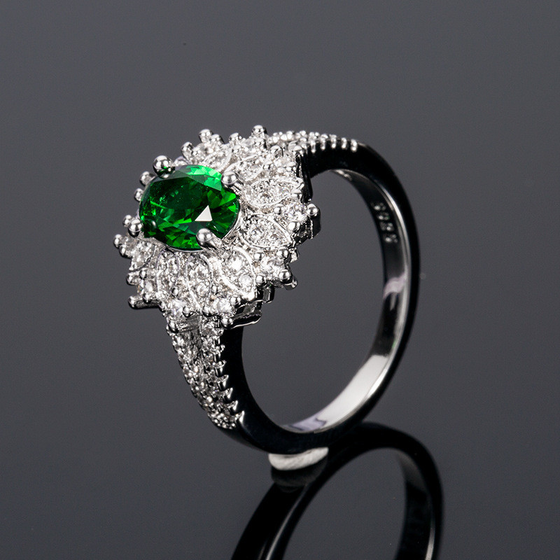 Anel de Diamante com Incrustação de Esmeralda, Anel de Pedra Preciosa de Zircônia Verde Fashionável