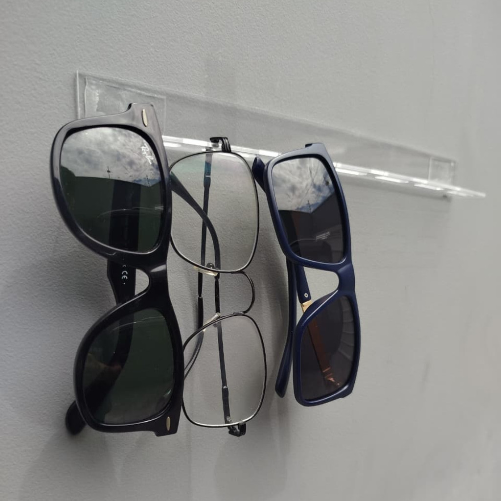 Suporte organizador para Óculos em acrílico c/fita dupla face em Oferta na Shopee